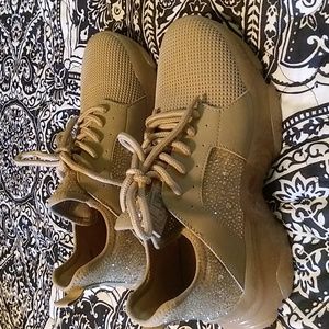 Steve Madden sparkle shoes